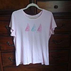 Vineyard Vines sailboat t-shirt
